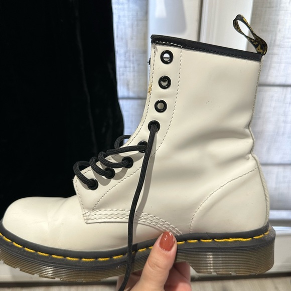 WHITE leather Dr. Martens 1460 lace up boots - good condition - size US 7 L - Picture 12 of 16